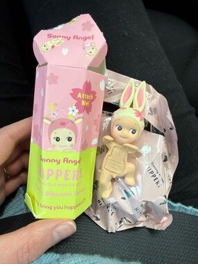 Sonny Angel Hippers Cherry Blossom Rabbit